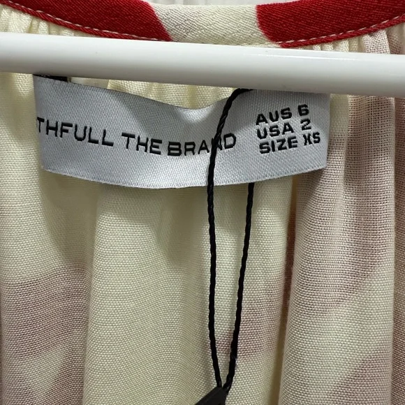 FAITHFULL THE BRAND x REVOLVE Salone Mini Dress in Red Floral - Picture 6 of 7